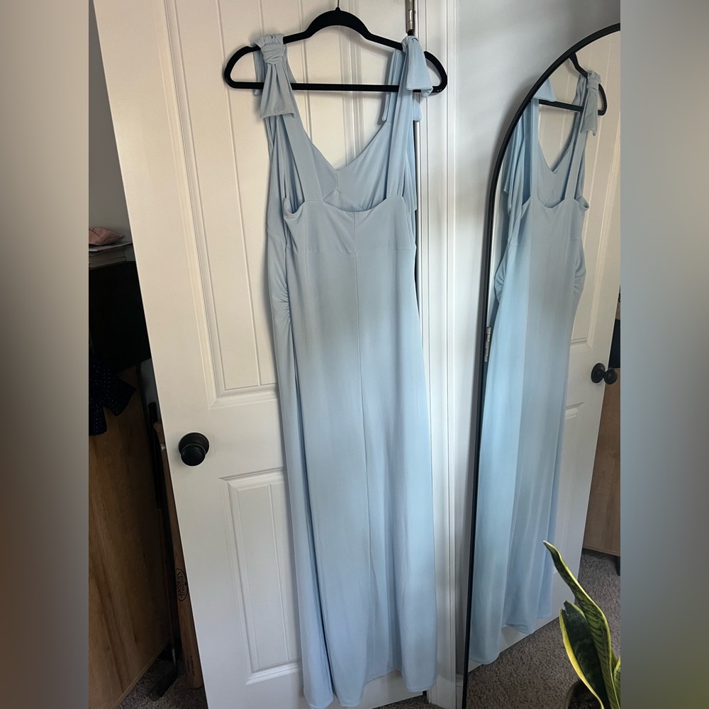 NWT Club L ‘Sheen’ Powder Blue Maternity Dress - Size US 10 - Picture 5 of 12